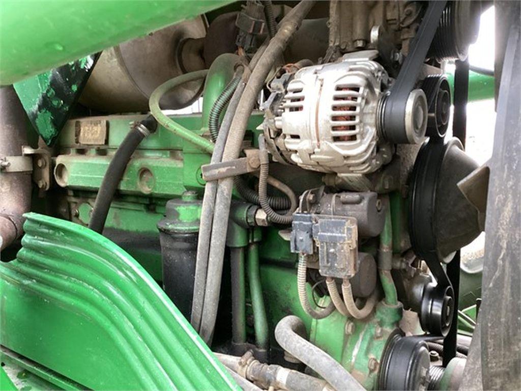 2004 JOHN DEERE 6715 FARM TRACTOR