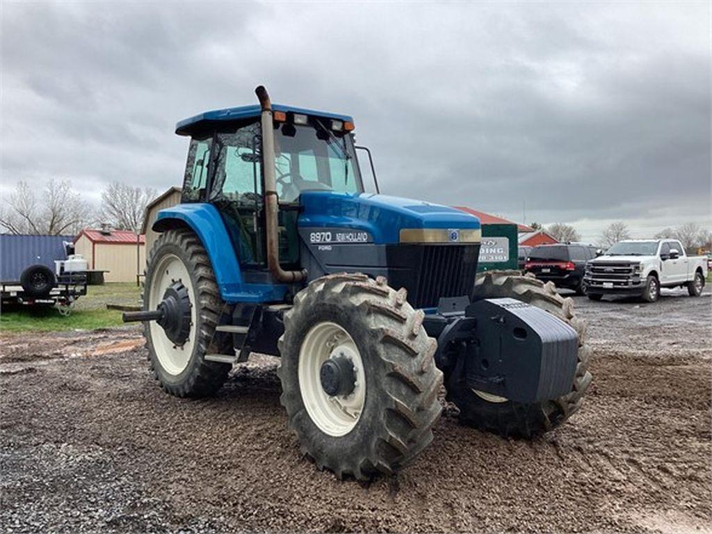 1999 NEW HOLLAND 8970 FARM TRACTOR