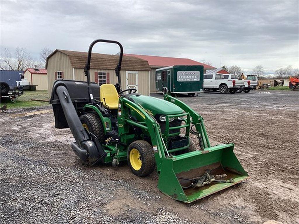 2006 JOHN DEERE 2320 COMPACT TRACTOR