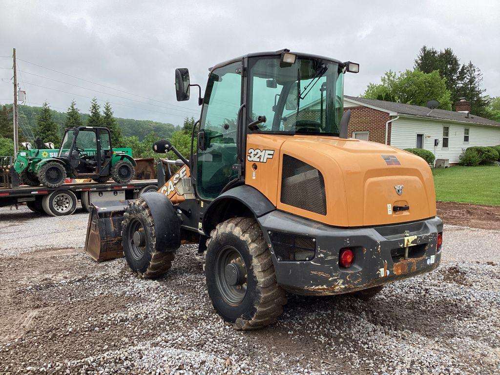 2019 CASE 321F WHEEL LOADER