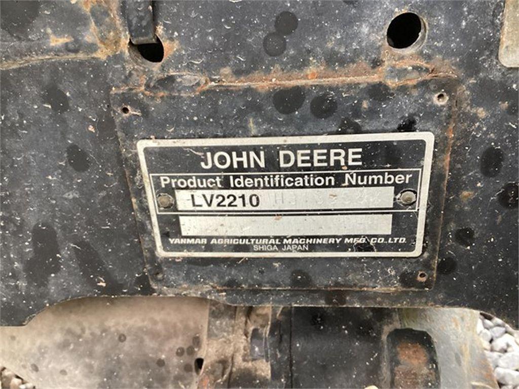 2006 JOHN DEERE 2210 COMPACT TRACTOR