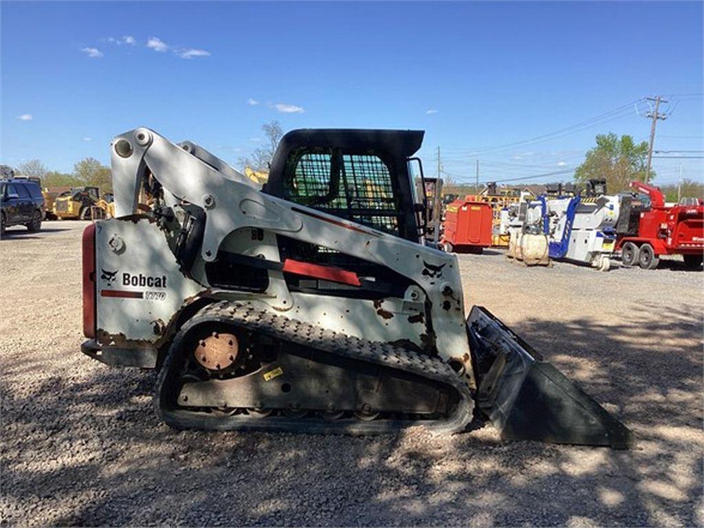 2014 BOBCAT T770 SKID STEER LOADER