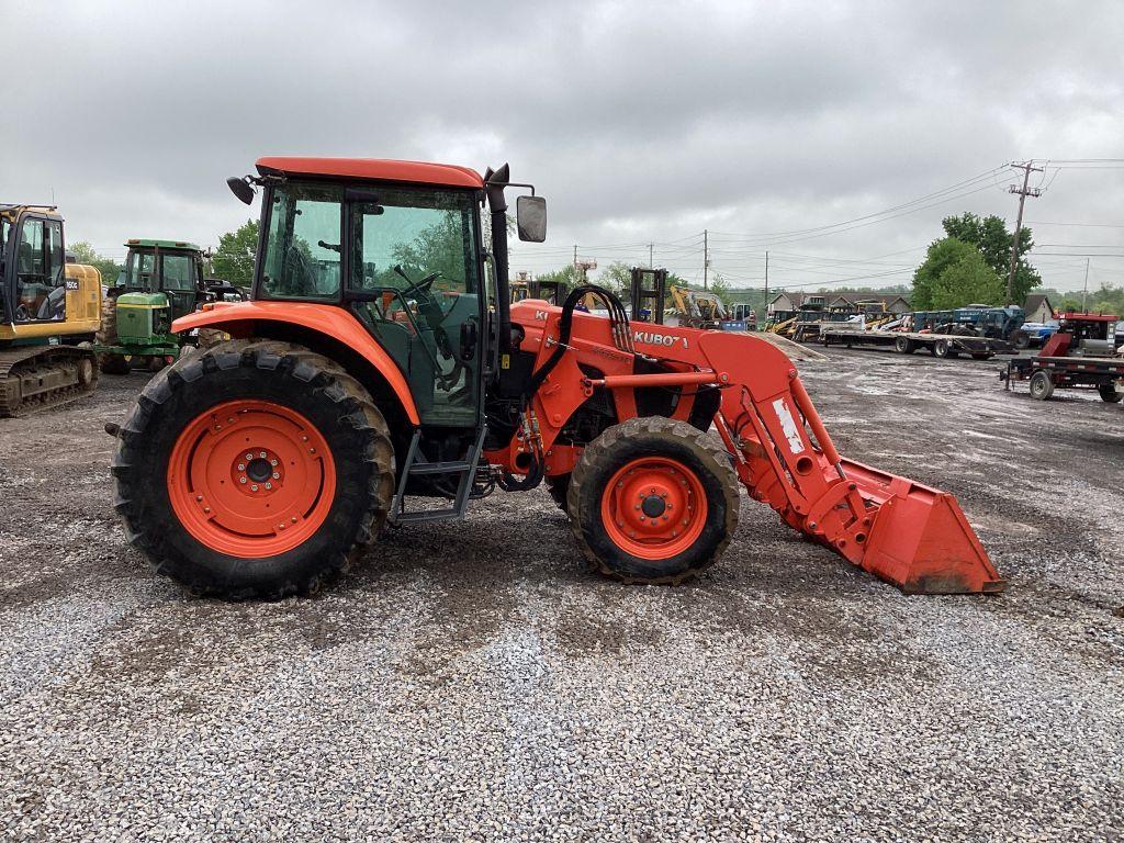 2018 KUBOTA M6S-111 FARM TRACTOR