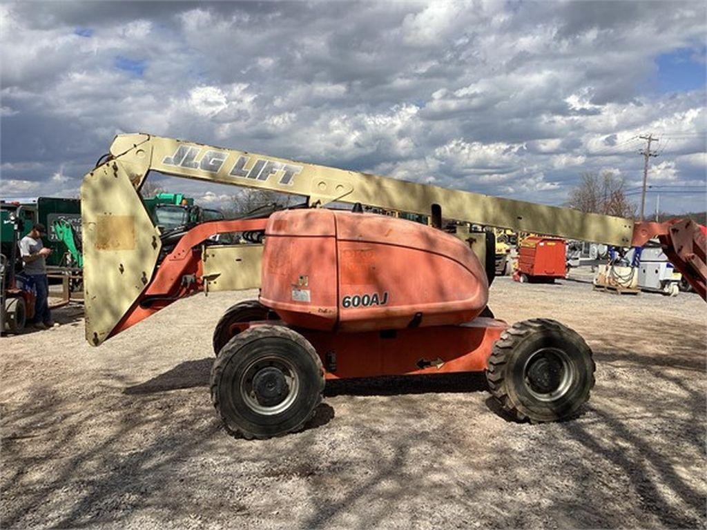 2005 JLG 600AJ BOOM LIFT