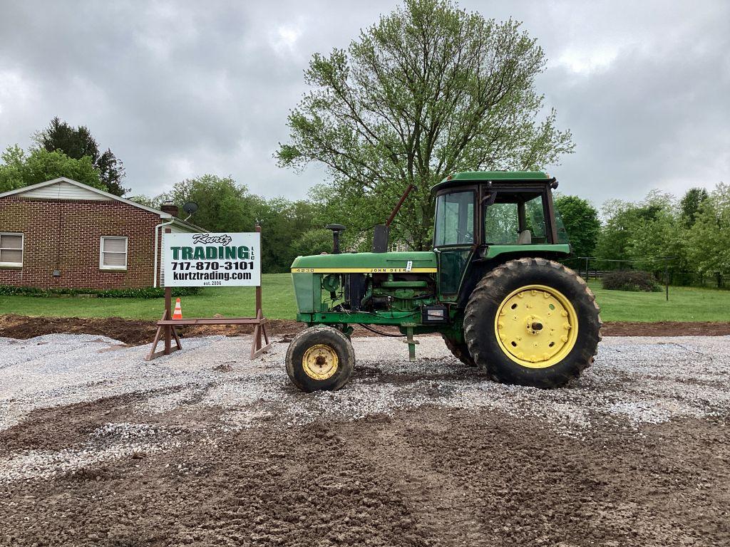 1976 JOHN DEERE 4230 FARM TRACTOR