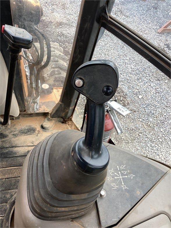 2012 CASE 580SN LOADER BACKHOE