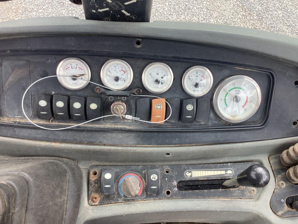 2002 CATERPILLAR 420D LOADER BACKHOE