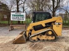 2013 CATERPILLAR 272D SKID STEER LOADER