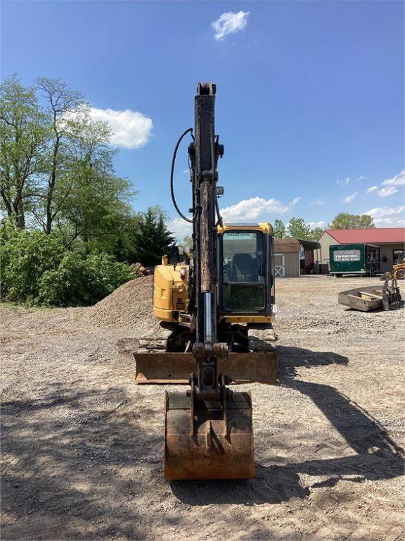 2016 DEERE 85G EXCAVATOR