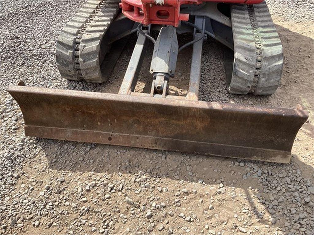 2019 TAKEUCHI TB240 MINI EXCAVATOR