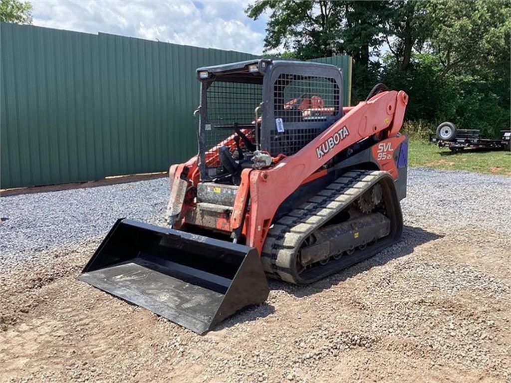 2018 KUBOTA SVL95-2S SKID STEER LOADER