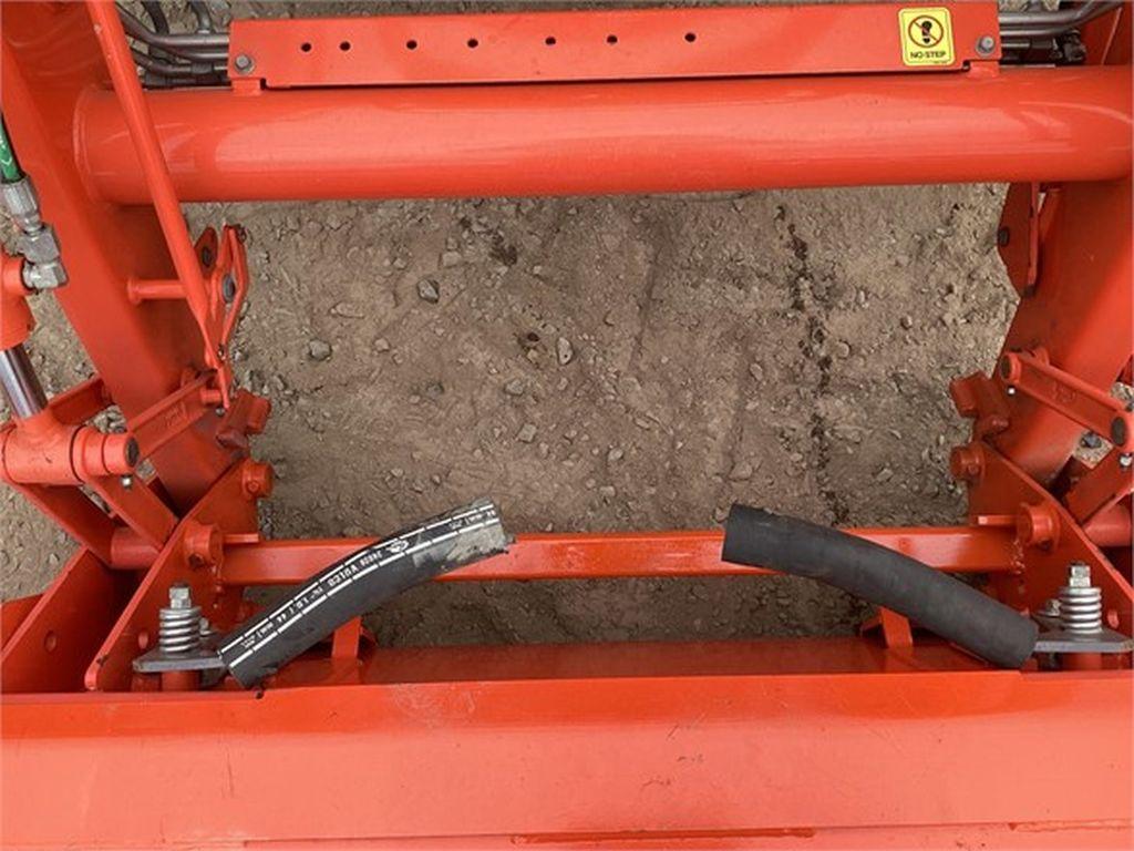 2020 KUBOTA L3560HST-LE COMPACT TRACTOR