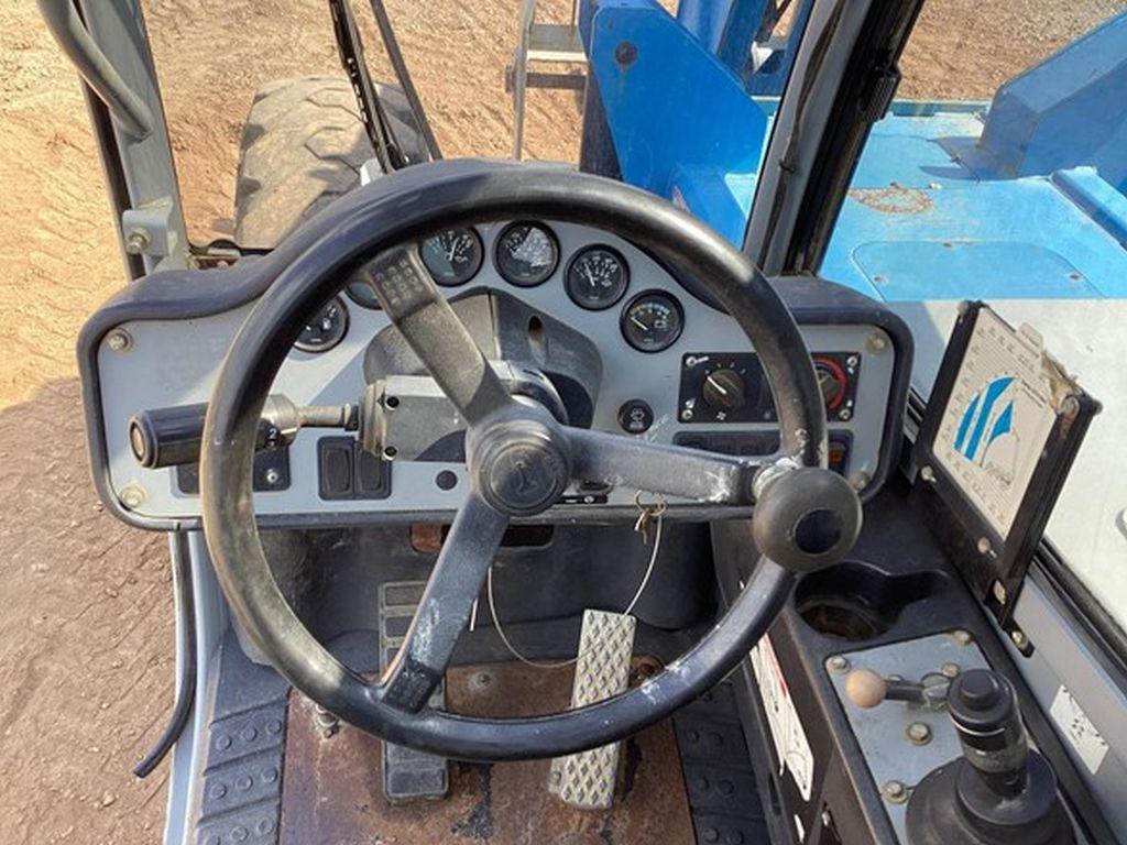 2011 GENIE GTH844 TELEHANDLER