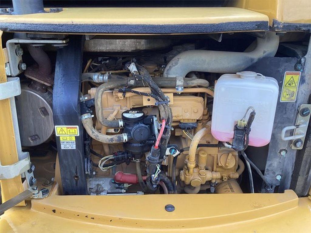 2019 CATERPILLAR 305.5E2 CR MINI EXCAVATOR