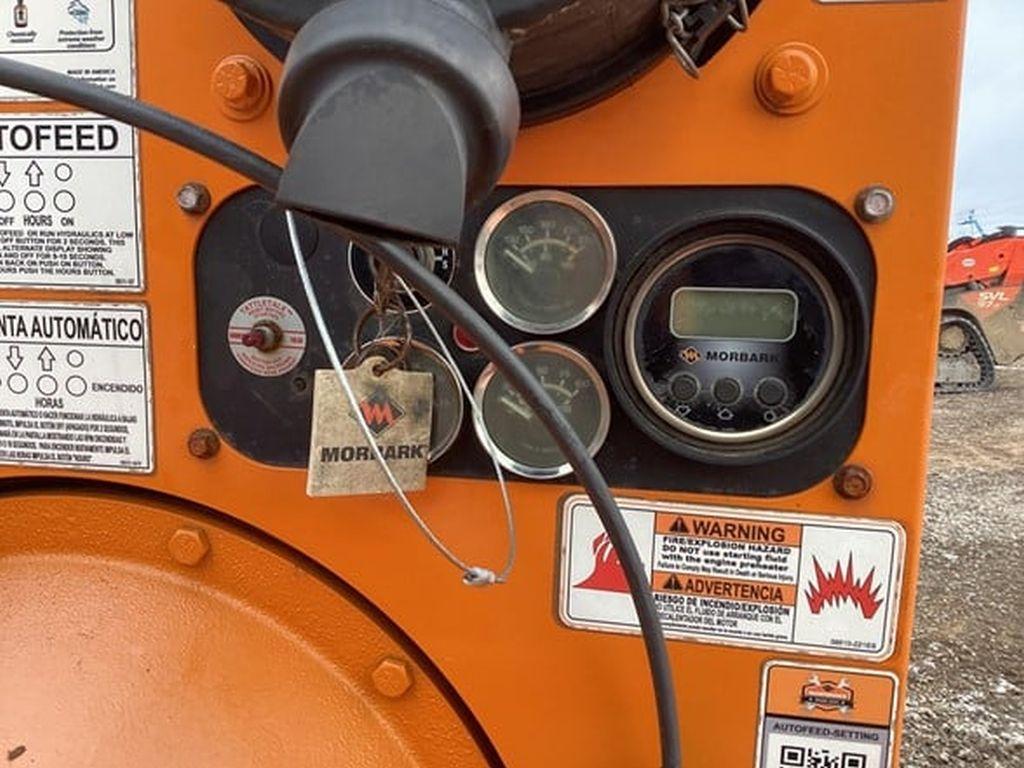 2017 MORBARK M12R WOOD CHIPPER