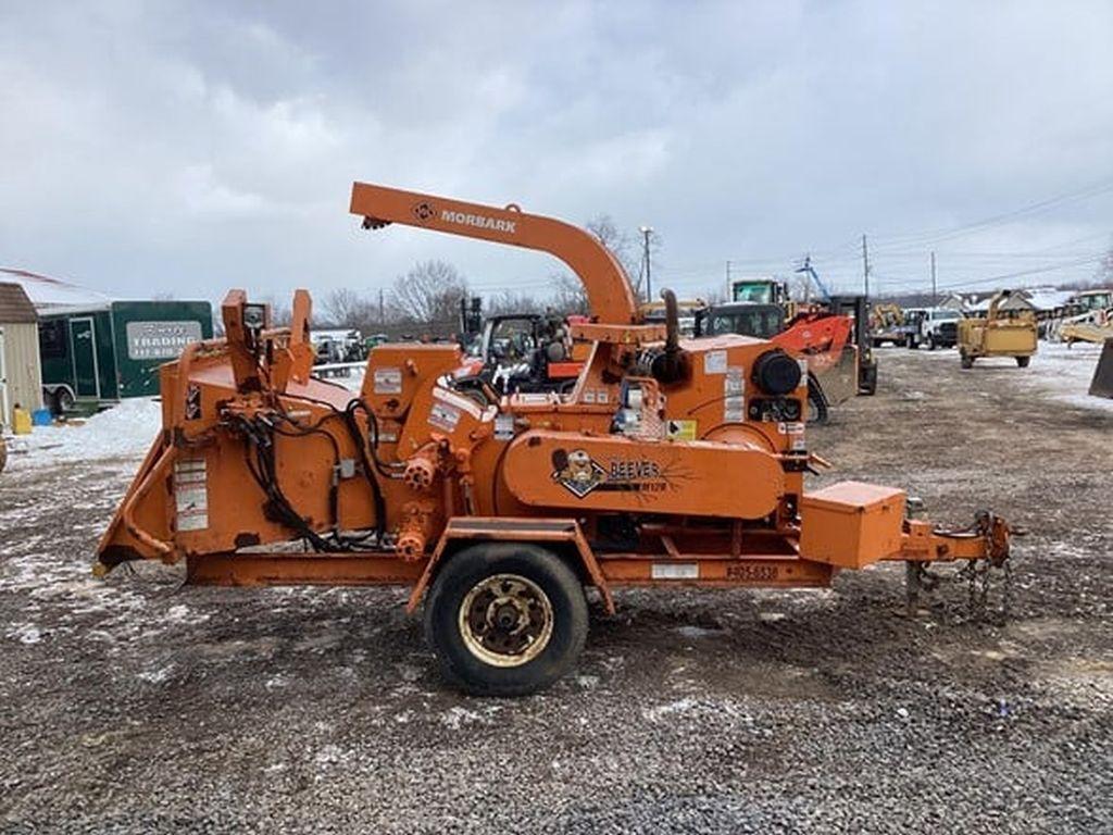 2017 MORBARK M12R WOOD CHIPPER