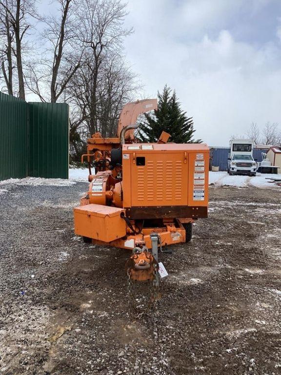 2017 MORBARK M12R WOOD CHIPPER