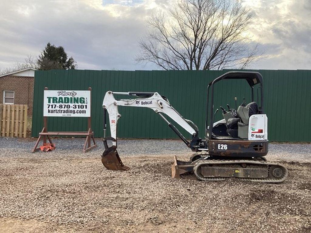 2012 BOBCAT E26 MINI EXCAVATOR