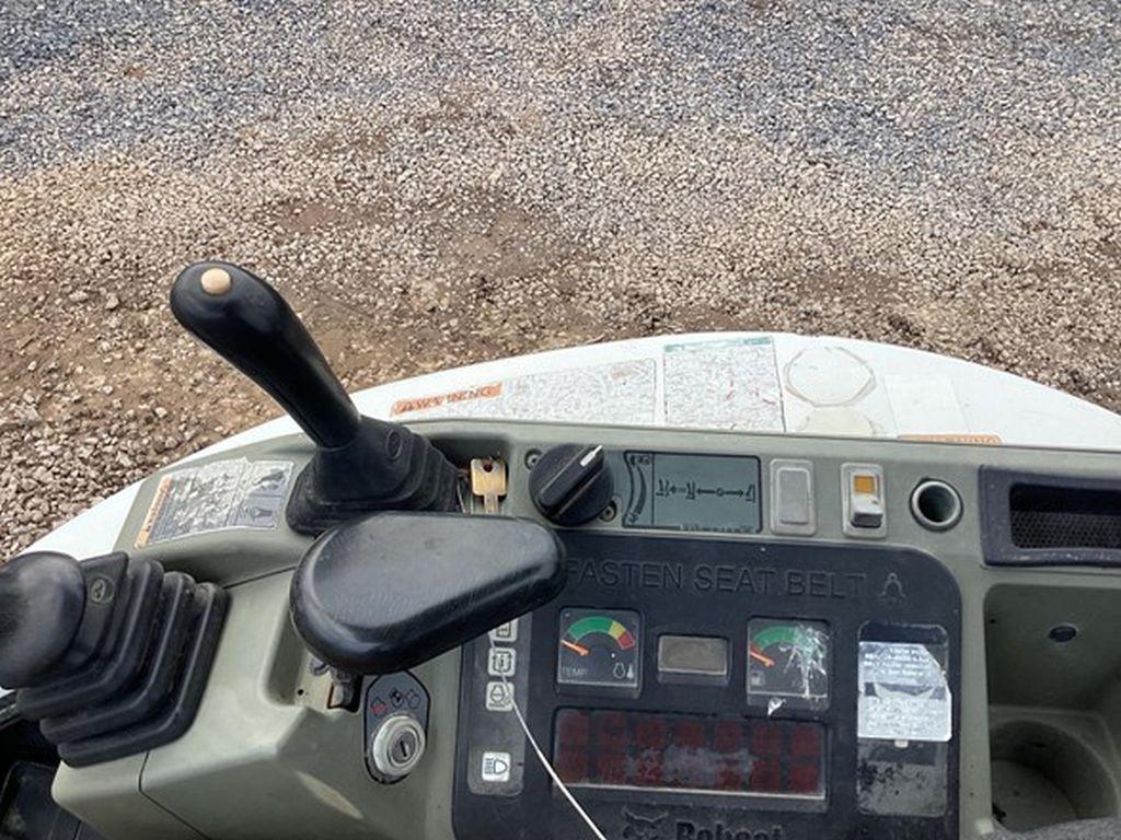 2012 BOBCAT E26 MINI EXCAVATOR