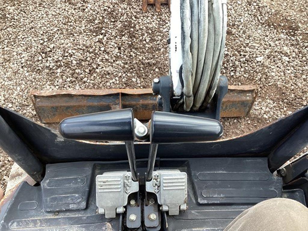 2012 BOBCAT E26 MINI EXCAVATOR