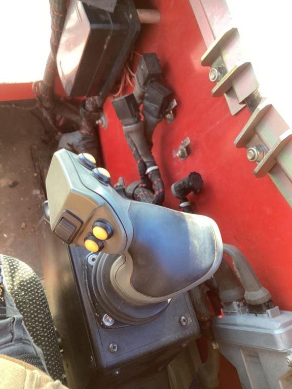 2018 LAMTRAC LTR6140T MULCHING MACHINE