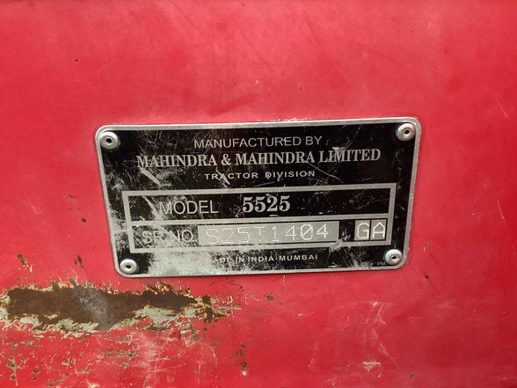 2009 MAHINDRA 5525 FARM TRACTOR