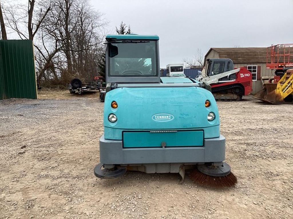 2017 TENNANT S30 SWEEPER