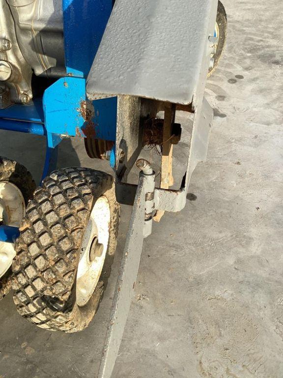 2020 E-Z TRENCH TP400CL3 TRENCHER
