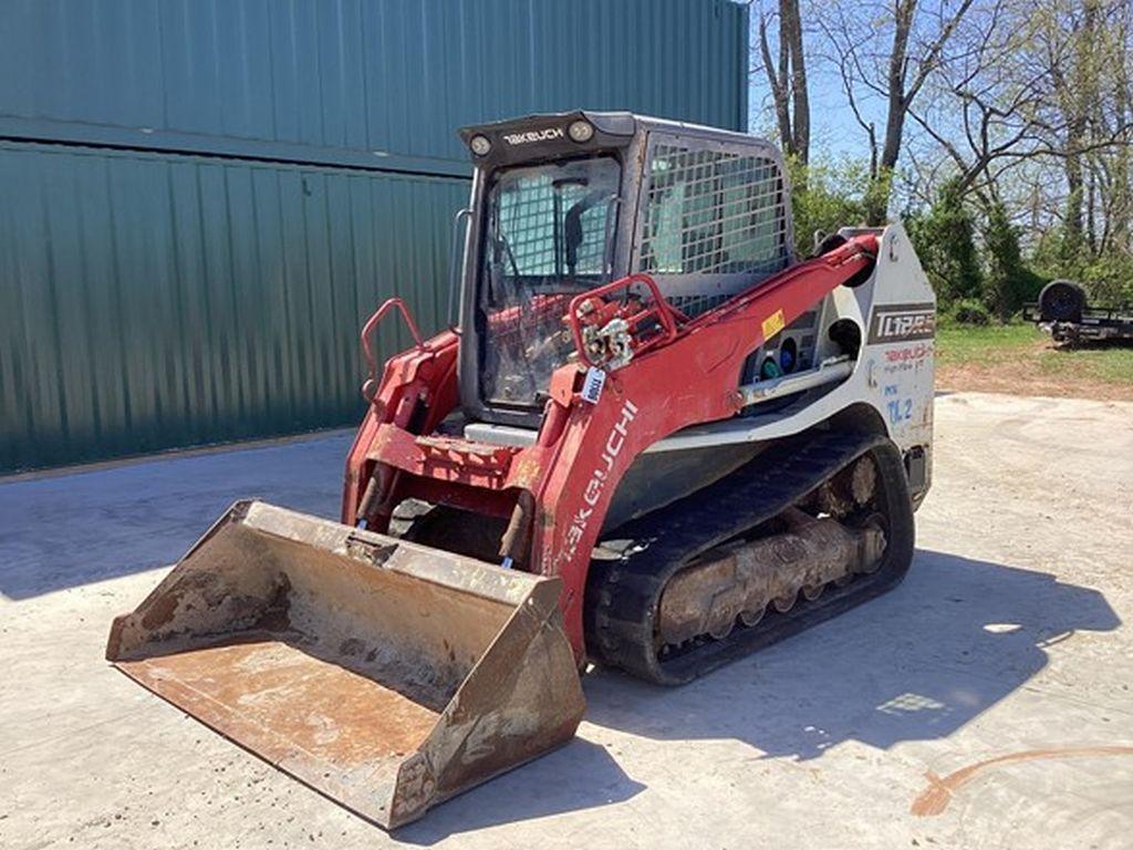 2018 TAKEUCHI TL12R2 SKID STEER
