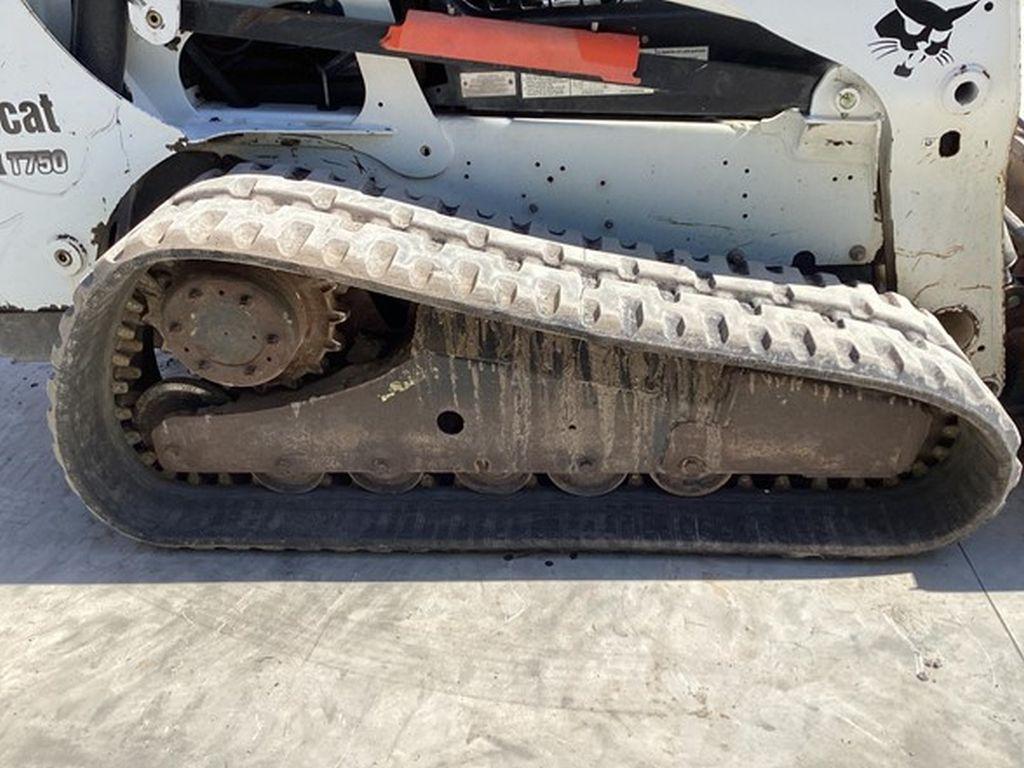 2015 BOBCAT T750 SKID STEER