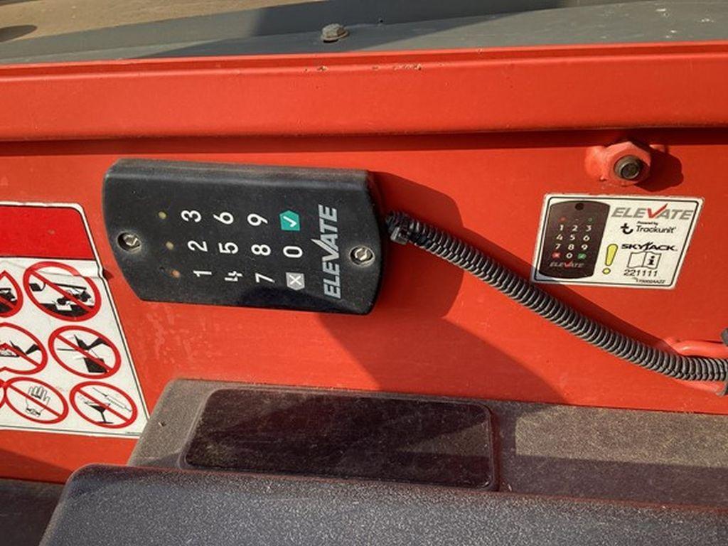 2018 SKYJACK SJ1044TH TELEHANDLER