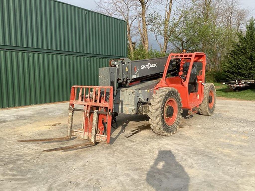 2018 SKYJACK SJ1044TH TELEHANDLER