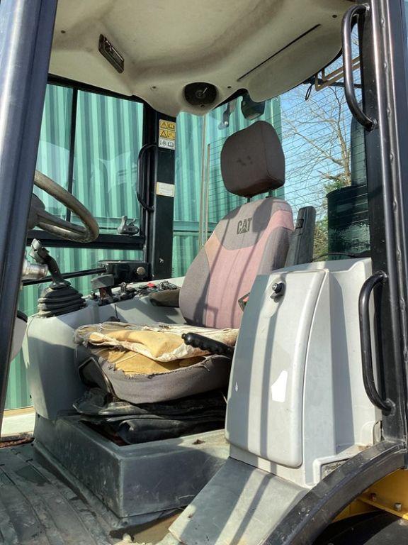 2011 CATERPILLAR 908H WHEEL LOADER