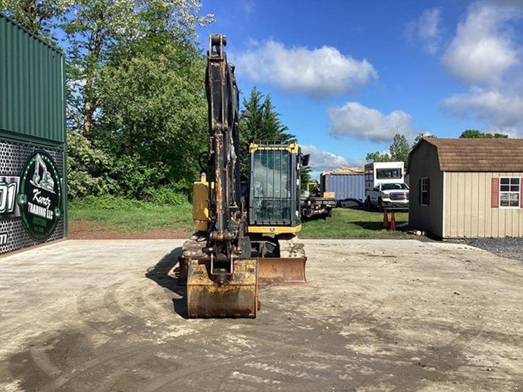 2017 DEERE 85G EXCAVATOR