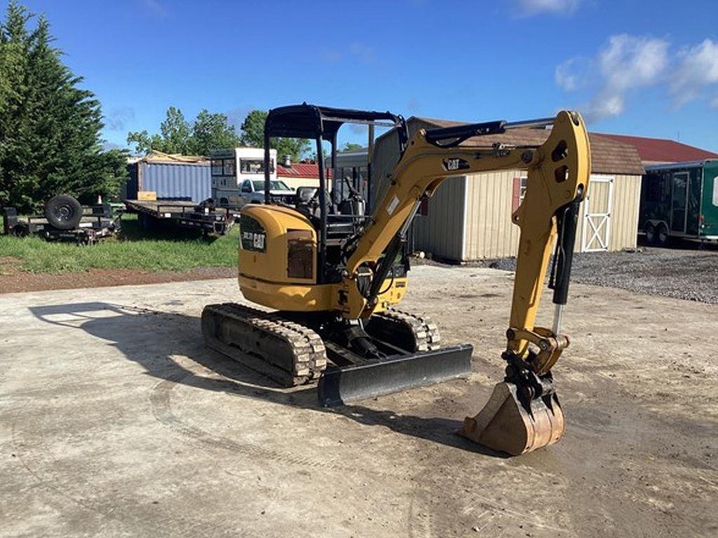 2013 CATERPILLAR 302.7D CR EXCAVATOR