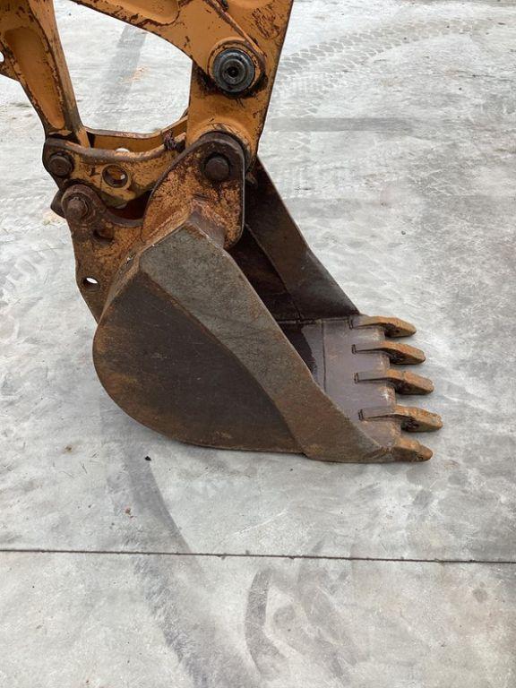 2004 CASE 580SM II LOADER BACKHOE