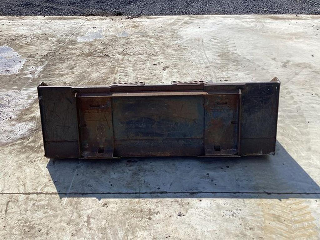 BOBCAT 68" TOOTH BUCKET