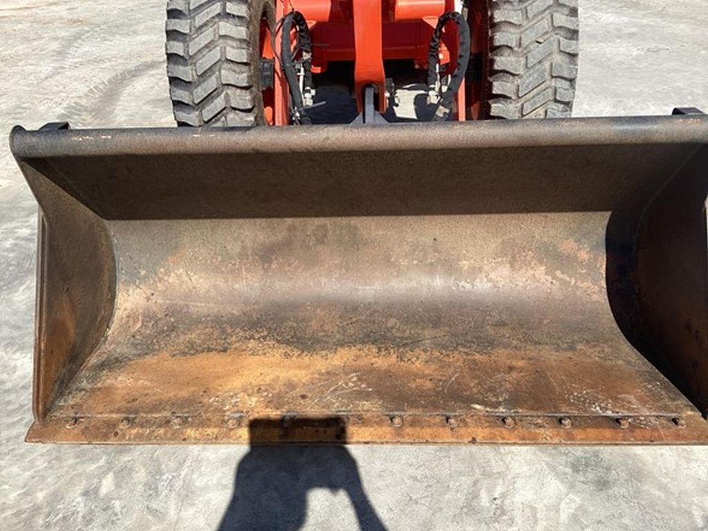 2023 KUBOTA R640 WHEEL LOADER