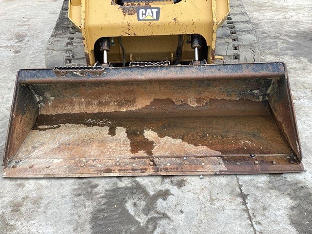 2018 CATERPILLAR 299D2 SKID STEER