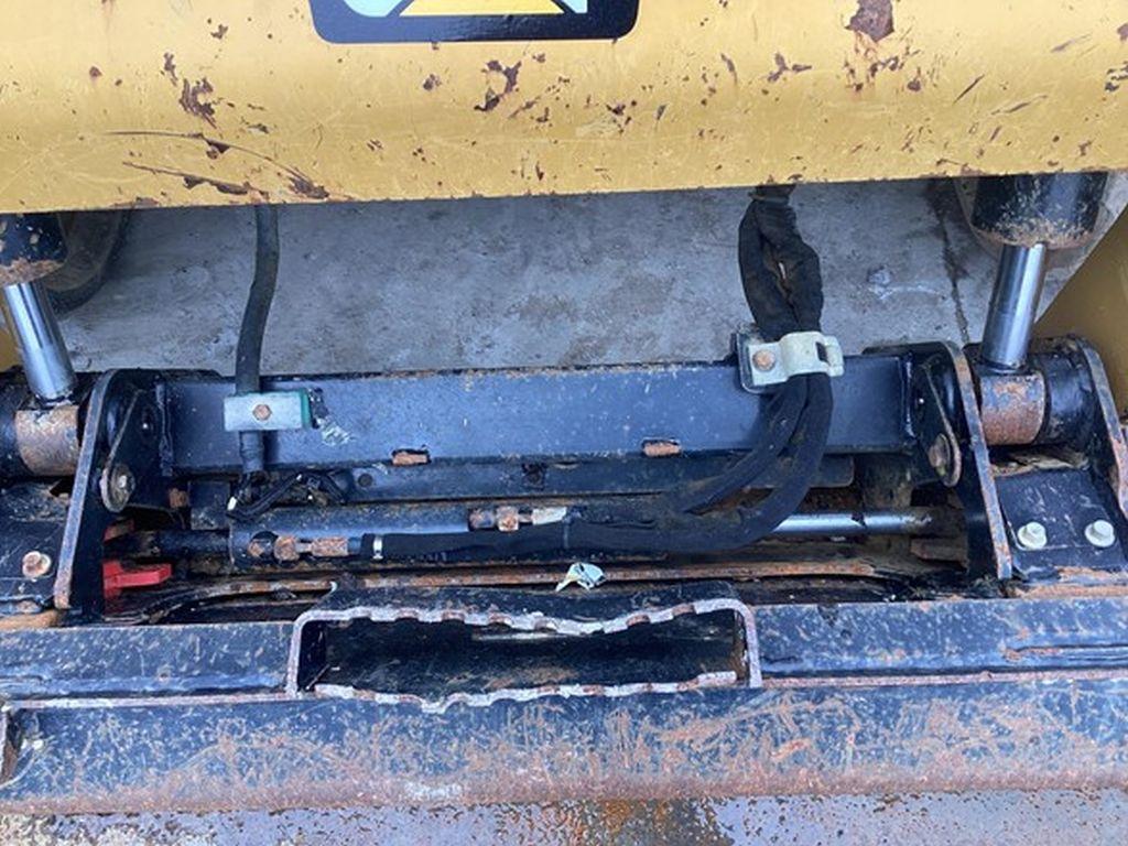 2018 CATERPILLAR 299D2 SKID STEER