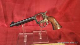 H&R 676 22LR / 22 Mag Revolver