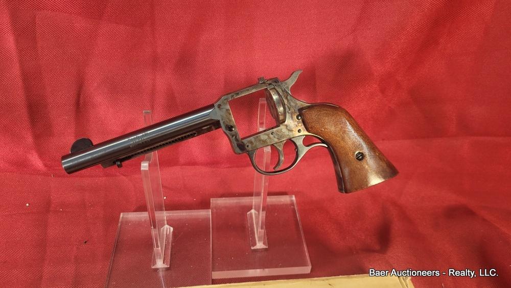 H&R 676 22LR / 22 Mag Revolver
