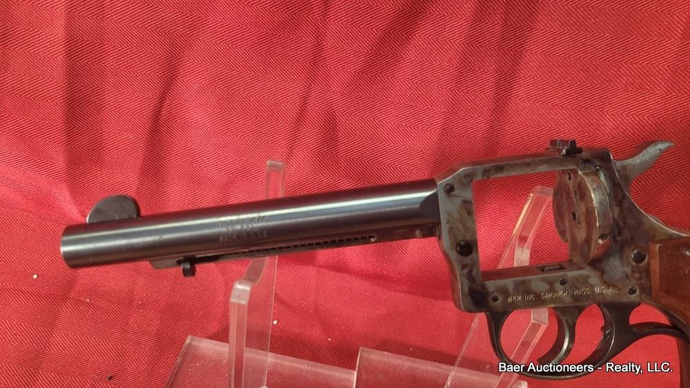 H&R 676 22LR / 22 Mag Revolver