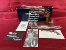 Smith & Wesson  29-3  44 Mag  Revolver
