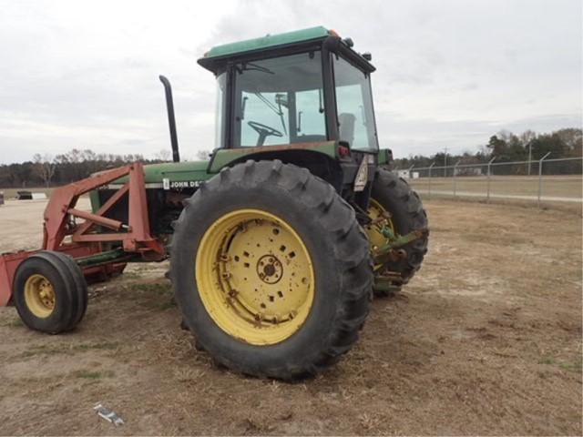 John Deere 2955 Diesel Tractor