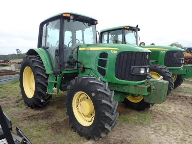 John Deere 7230 4-WD Tractor, Cab