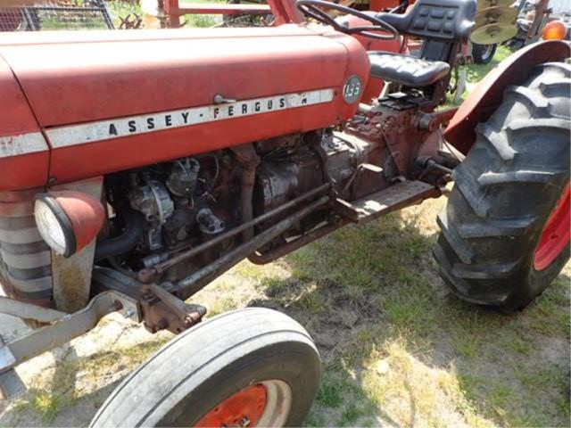 Massey Ferguson 135 Tractor