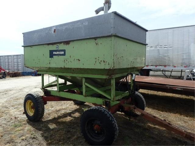 Parker 2000 Gravity Wagon w/ Hydraulic Auger