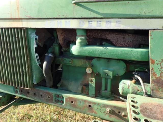 John Deere 4230 Diesel Tractor w/ 4-Post Canopy