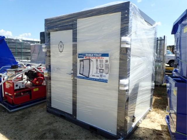 Bastone Mobile Toilet w/Shower